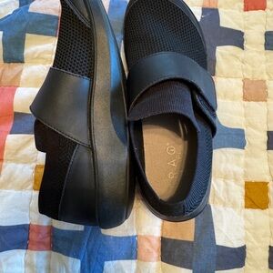 Alegria Dasher Black Out Size 8